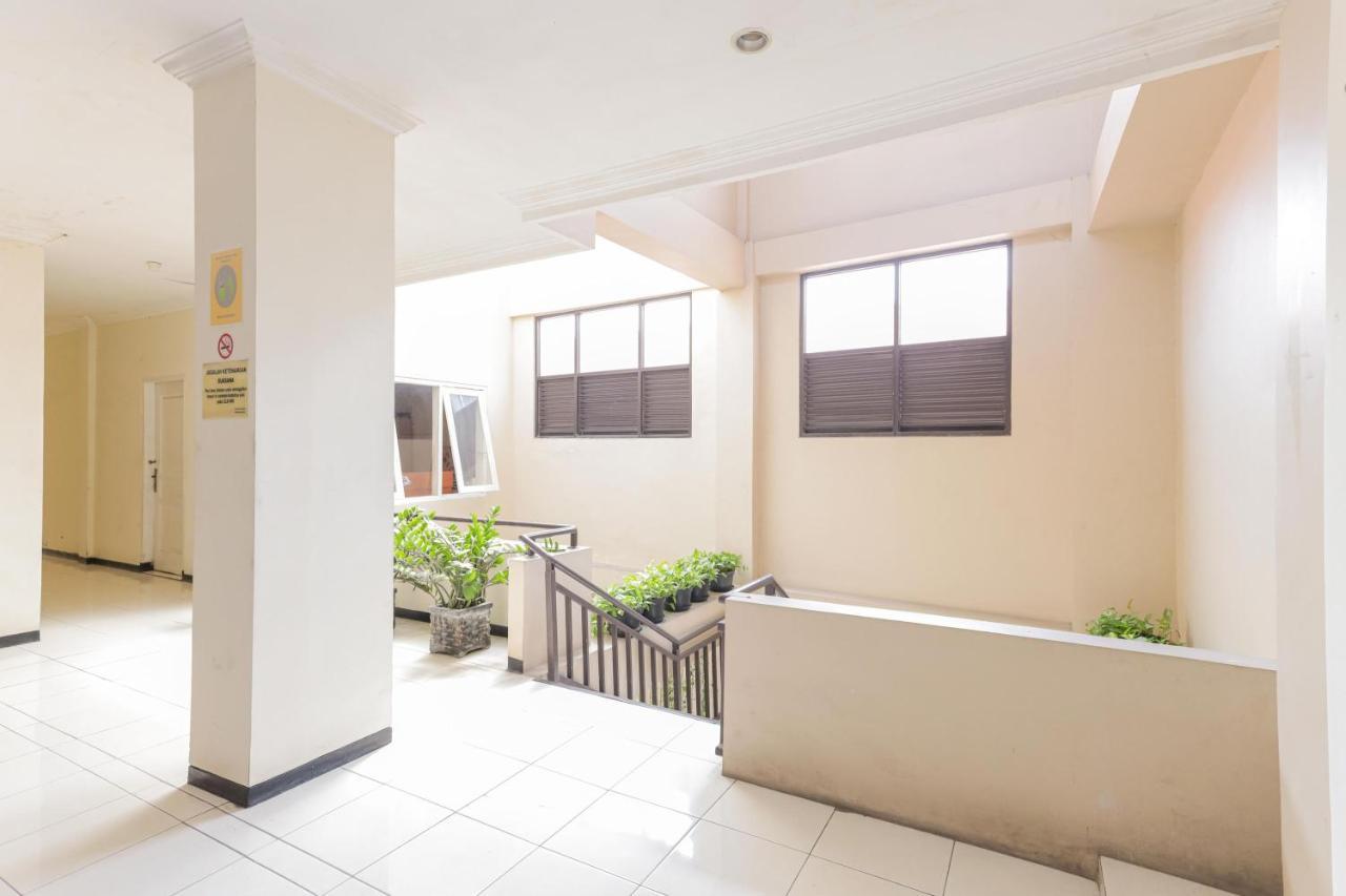 Hotel Jawa Surabaya Exterior foto
