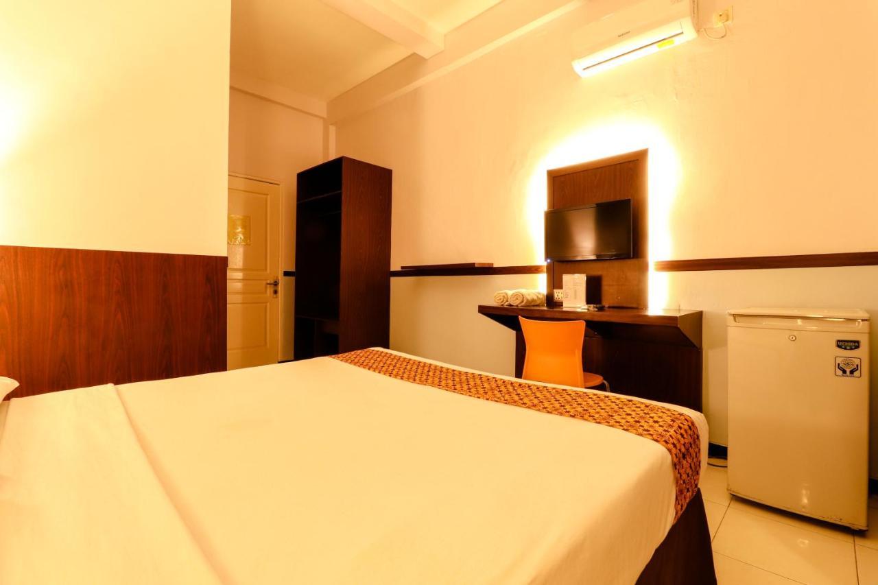 Hotel Jawa Surabaya Exterior foto
